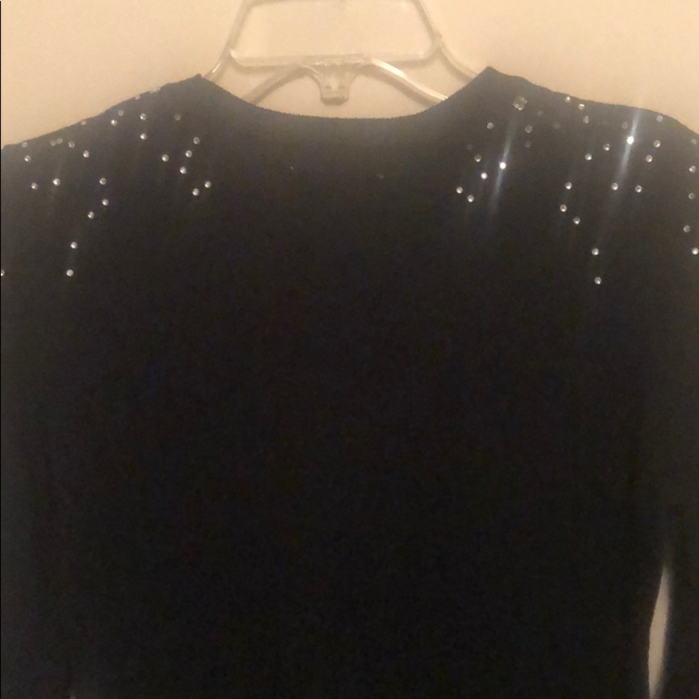 Sweater - Picture 3 of 3